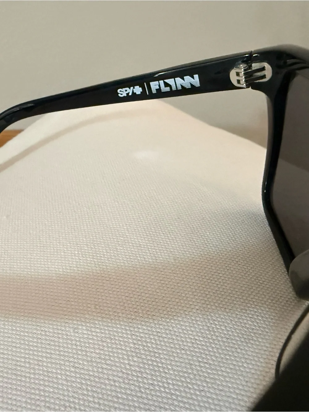 SPY Optic Flynn Sunglasses Black/Gray Frame 134-00-140